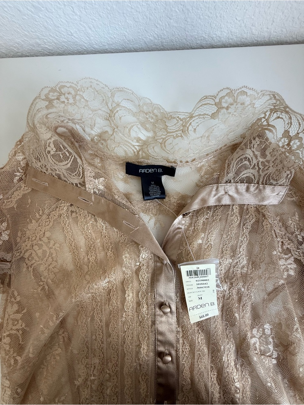 NWT Champagne Arden B. Vintage Y2K Lace Cap Sleeve Button-Front Blouse - Picture 6 of 6